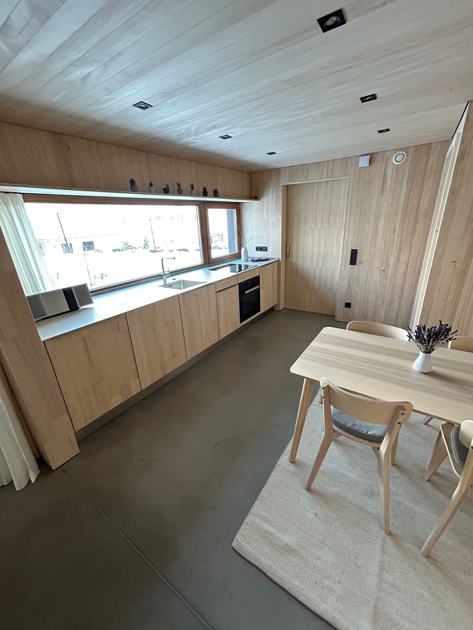 Behandlungsraum Bild 5